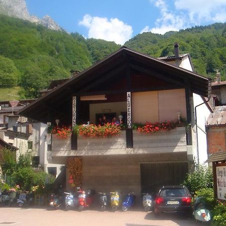 Albergo Matiz Da Otto Paluzza Buitenkant foto